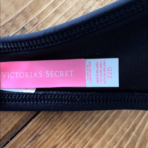 Victoria’s Secret The Wrap Halter - Picture 3 of 3